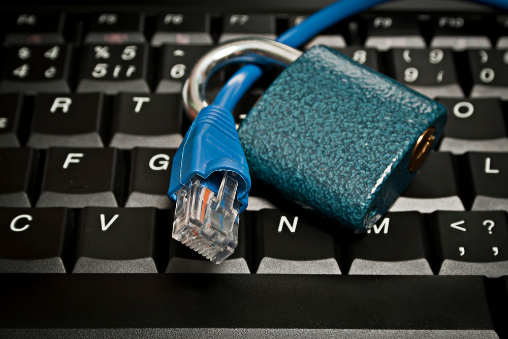 a-security-flaw-could-lead-to-cross-layer-and-dns-poisoning-attacks