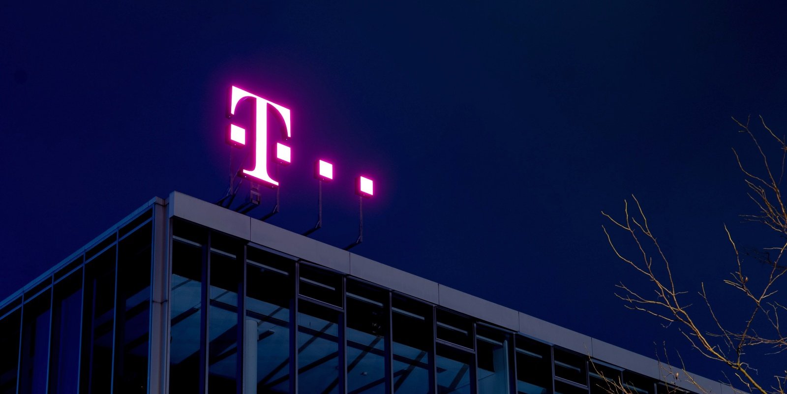 t-mobile-discloses-data-breach-after-sim-swapping-attacks