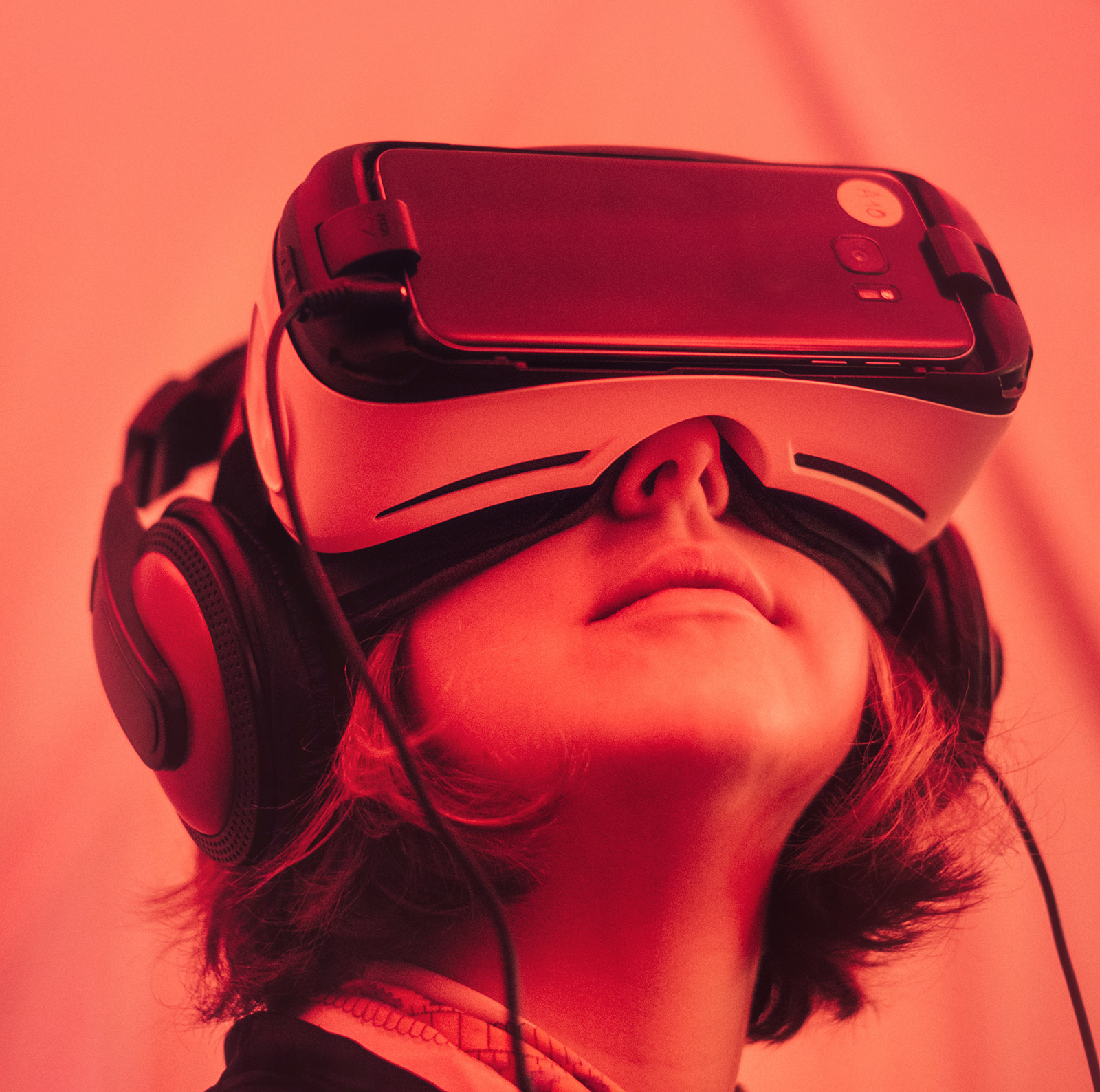 hackers-could-abuse-popular-virtual-reality-headsets-to-steal-sensitive-information