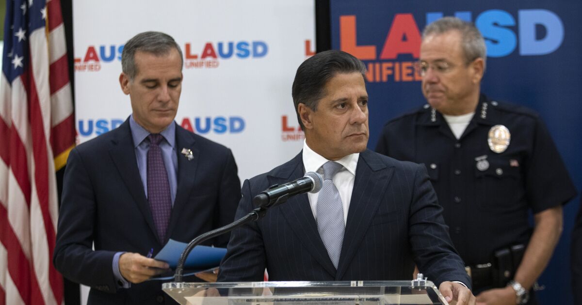 hackers-set-monday-deadline-for-lausd-to-pay-up-or-have-private-data-posted-on-dark-web