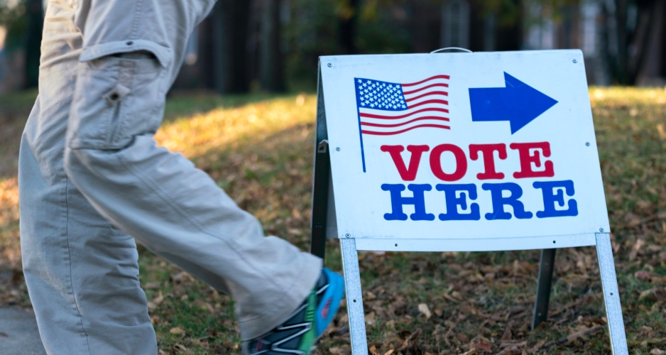 election-workers-in-battleground-states-faced-onslaught-of-malicious-emails,-researchers-say