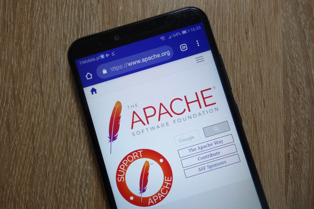 researchers-keep-a-wary-eye-on-critical-new-vulnerability-in-apache-commons-text