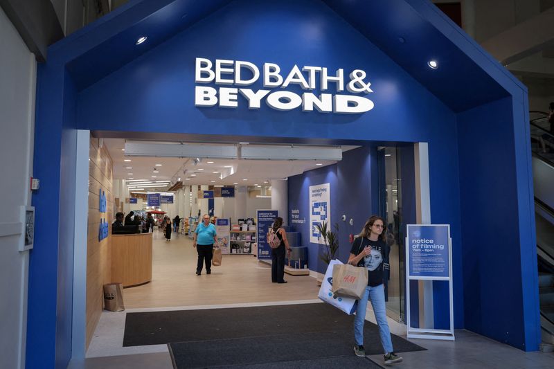 bed-bath-&-beyond-reviewing-possible-data-breach