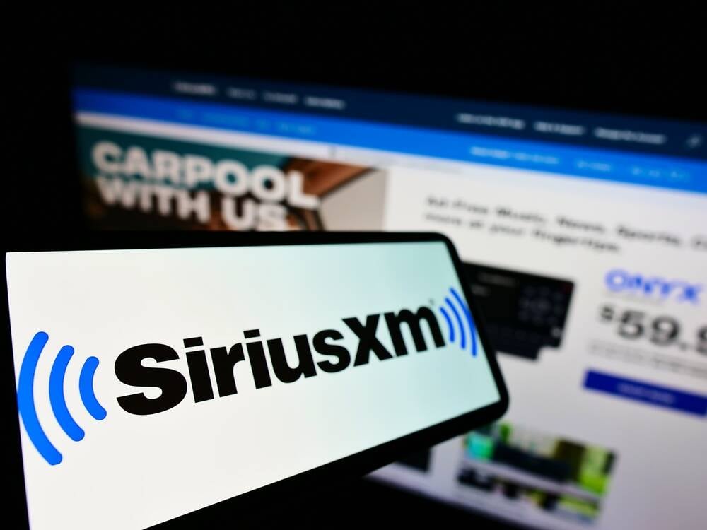 sirius-xm-flaw-unlocks-smart-cars-thanks-to-code-flaw