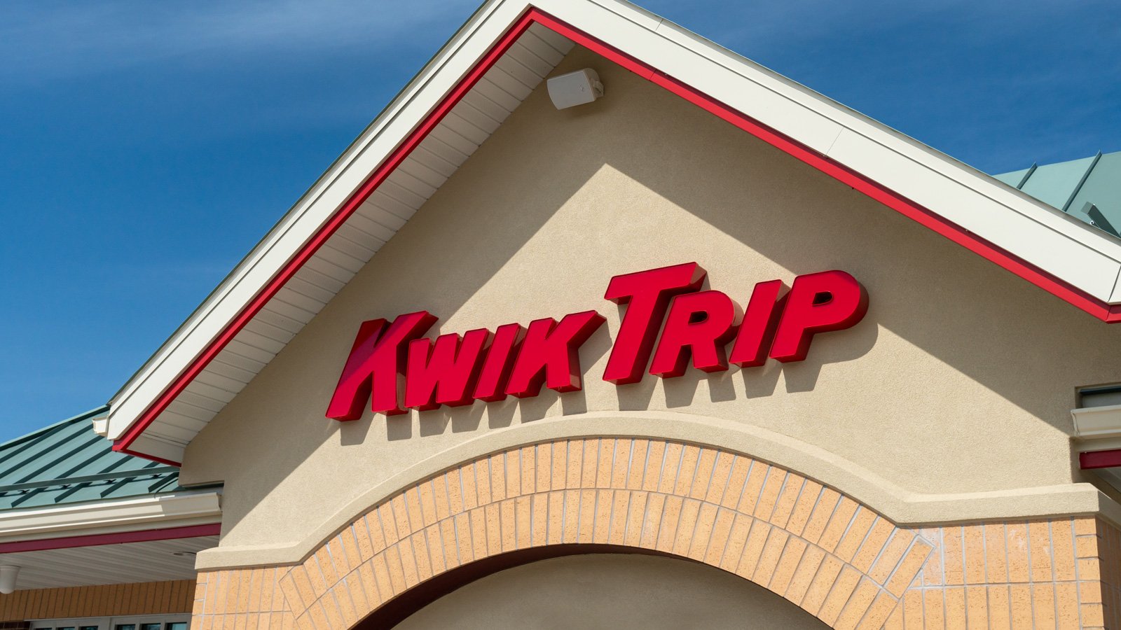 kwik-trip-it-systems-outage-caused-by-mysterious-‘network-incident’