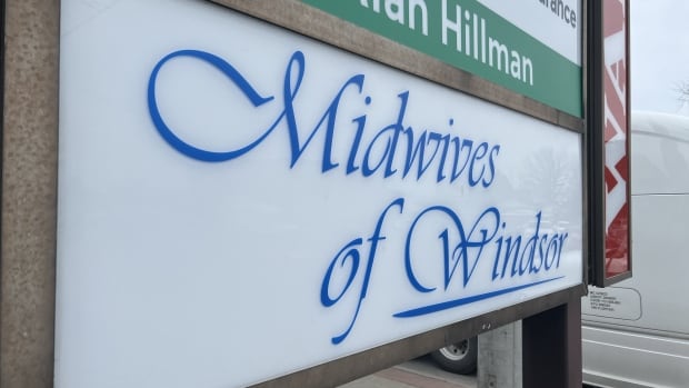 canada:-personal-and-pregnancy-details-of-midwives-of-windsor-clients-was-breached